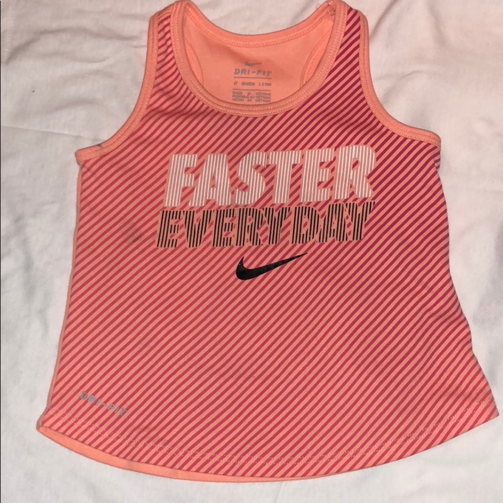 Nike Dri-fit 2T